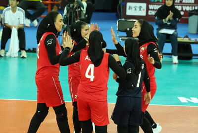 نهمی دختران والیبال ایران در قهرمانی آسیا
