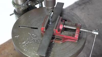 (ویدئو) نحوه ساخت یک چرخ گوشت دستی در خانه به روش استاد هندی