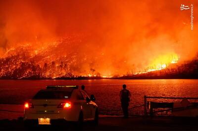 عکس/آتش‌سوزی  جنگلی در شمال کالیفرنیا؛ تخلیه هزاران نفر و پیش‌بینی تشدید گرما