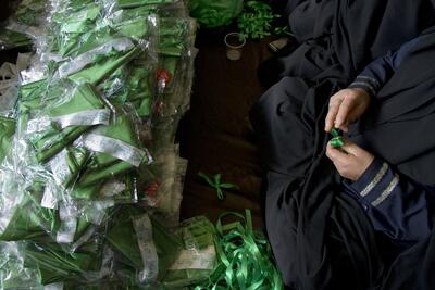 دوخت ۱۵۰ هزار دست لباس برای همایش شیر خوارگان حسینی