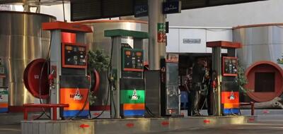 صحبت با موبایل در پمپ بنزین: ریسک یا احتیاط؟ +ویدیو