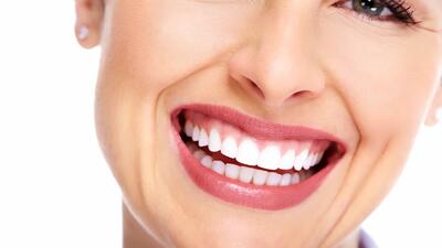 کدام برند کامپوزیت دندان کیفیت و قیمت بهتری دارد؟|دکتر مونا زواره ای