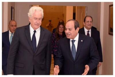 دیدار و رایزنی  رئیس جمهور مصر با رئیس سیا در قاهره