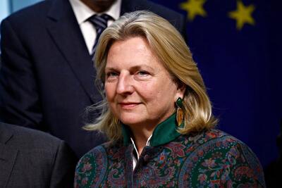 وزیر خارجه سابق اتریش: روزهای سخت در فرانسه در راه است