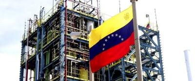 آغاز تولید بنزین در پالایشگاه ال‌پالیتوی ونزوئلا با کاتالیست ایرانی