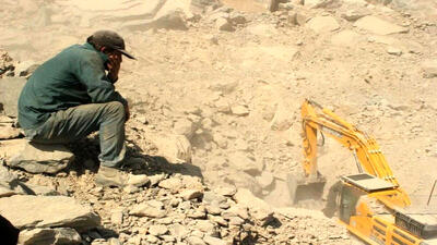 کشف پیکر سومین کارگر معدن شازند بعد از 23 روز / عملیات نجات ادامه دارد + جزئیات