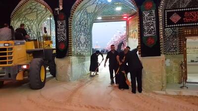 آماده سازی مسیر ورودی هیئت‌های مذهبی به حرم حضرت عباس (ع) + فیلم