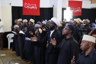 تصاویری از عزاداری برای امام حسین (ع) توسط مسلمانان آفریقایی (فیلم)