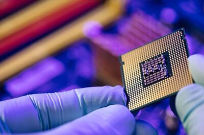 ابداع ترانزیستورهای کوچک‌تر از یک نانومتر