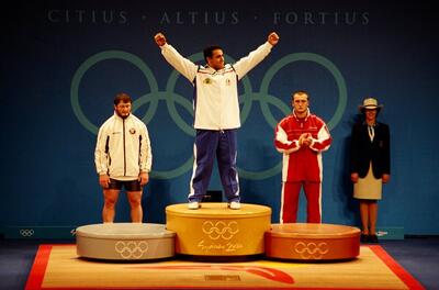 اسطوره‌های ایران در المپیک/ مردی که بعد از ۳۲ سال تاریخ‌ساز شد