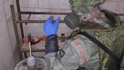 ویدیویی از بازرسی ارتش روسیه از لابراتوار تسلیحات شیمیایی اوکراین