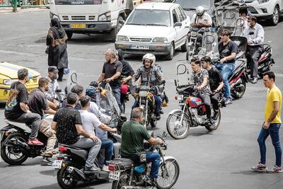 دود سیار در شهر با موتورسیکلت‌های بی‌معاینه