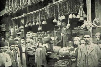 عکسی دیده نشده از تلگرافچی و تلگراف‌خانه در دوره ناصرالدین شاه