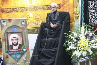 روحانیت حدود چهار هزار شهید تقدیم انقلاب اسلامی کرده است