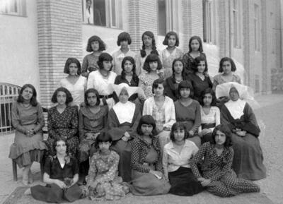 (تصاویر)‌ سفر به ایران قدیم؛‌ این خانم‌ها حزب زنان ایران را تشکیل دادند