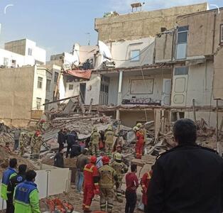 ریزش ساختمان در یافت آباد+فیلم