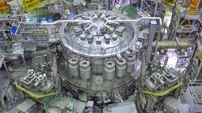 جزییاتی از پروژه بزرگترین رآکتور هسته‌ای جهان - کاماپرس