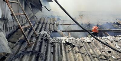 وقوع آتش سوزی در انبار شرکت کاله رشت/ 41 آتش نشان اعزام شدند