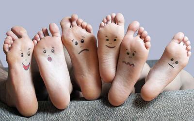 شخصیت شناسی: در این عکس پاهای شما شبیه کدامیک هست تا شخصیت پنهانیت را رو کنم ؟