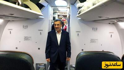 سرگرم کردن و گفتگوی محمود احمدی نژاد با خلبانان در کابین هواپیما در مسیر بازگشت از ترکیه به تهران+عکس