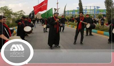 تجمع 15 هزار نفری ملت امام حسینی سیرجان در گهر پارک