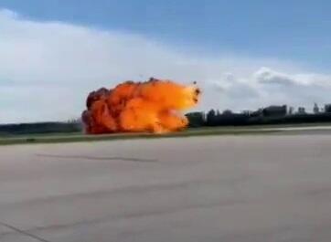 لحظه سقوط هولناک جت نیروی هوایی لهستان +ویدئو