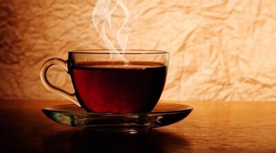 مصرف چای پررنگ سبب افزایش ضربان قلب و فشار خون