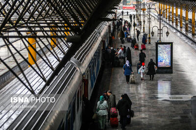 بارش شدید باران، خللی در حرکت قطارهای مشهد وارد نکرده است