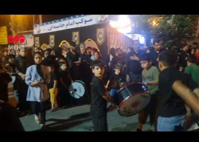 حضور کودکان قروه‌ای در آیین عزاداری حسینی