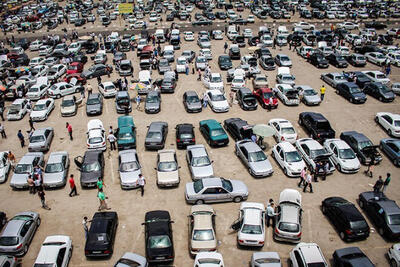 بازار خودرو روزهای گرم سال را در کمال آرامش سپری می‌کند