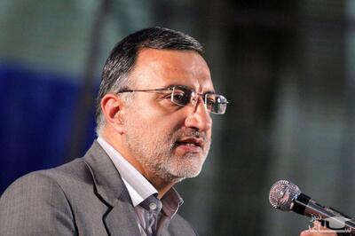 عباس عبدی خطاب به شورای شهر تهران: اگر زاکانی را برکنار کنید چند پله جایگاه خودتان را نزد مردم ارتقا خواهید داد