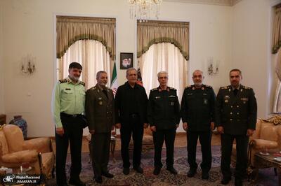 فرماندهان ارشد کشور با پزشکیان دیدار کردند + گزارش تصویری