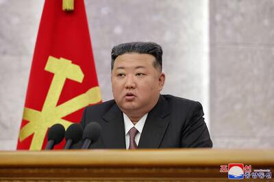 کیم «مقام‌های بی‌مسئولیت» کره شمالی را اخراج کرد