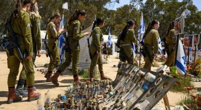محاکمه سربازان زن اشغالگر که تجهیزات نظامی را رها و از ترس حملات حزب‌الله فرار کردند