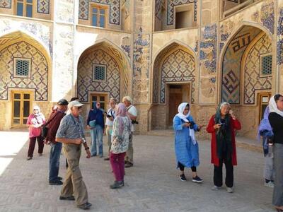 پیشنهادهایی برای افزایش سهم گردشگری ایران