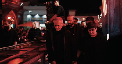 بببنید | جو بی‌نظیر عزاداری شب تاسوعای حسینی در هیات ریحانه النبی با حضور پزشکیان و لاریجانی