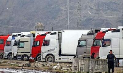 ایجاد صف طویل کامیون ها در اردن برای انتقال زمینی کالا به رژیم صهیونسیتی