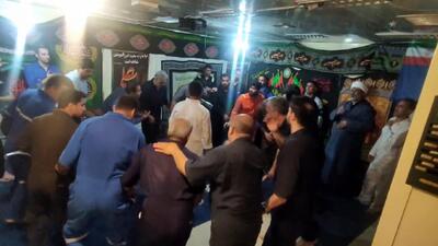 فیلمی از مراسم عزاداری کارکنان سکوی نفتی فروزان خلیج فارس در شب تاسوعا