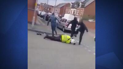 کتک زدن یک پلیس در انگلیس + فیلم