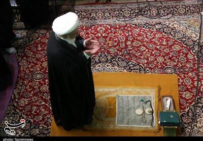 اقامه نماز ظهر عاشورا در سراسر استان یزد - تسنیم