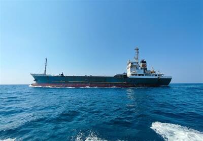 نفتکش آزاد شده توسط ایران در ساحل امارات لنگر انداخت - تسنیم