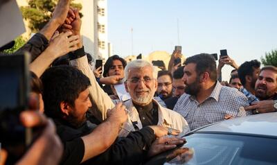 تکرار تخلفات انتخاباتی؛ یک بار جلیلی یک بار هم احمدی نژاد! | اقتصاد24