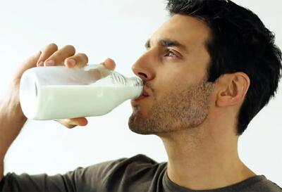 در عفونت ادراری، نوشیدن شیر بی خطر است؟