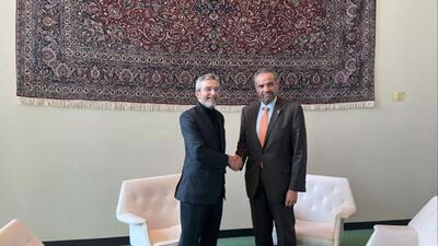علی باقری با وزیر خارجه کویت دیدار کرد