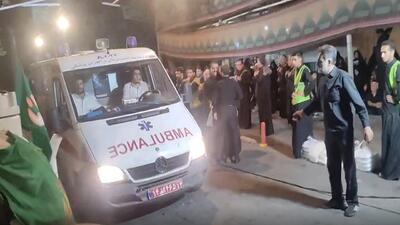 بازگشایی مسیر آمبولانس توسط دسته عزاداری در محله رهنان اصفهان