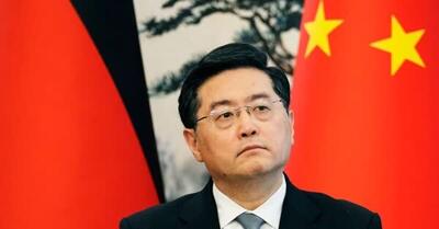 وزیر خارجۀ سابق چین از کمیته مرکزی حزب کمونیست برکنار شد