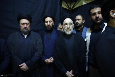 (تصاویر) خاتمی و خمینی در مراسم تشییع مرحوم حسین هاشمیان