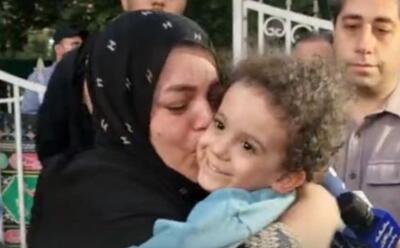 (ویدئو) لحظه بازگشت آرین سه ساله به آغوش خانواده