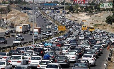 ترافیک در آزادراه قزوین کرج سنگین است