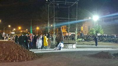 آیین نمادین تشییع پیکر شهدای کربلا توسط قوم بنی‌اسد در اردستان